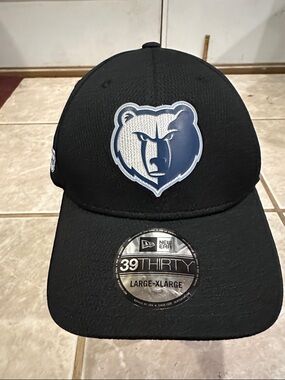 New Era NBA Memphis Grizzlies Black Cap with Blue & White Bear Patch